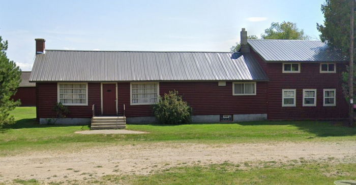 Friendship Lodge (Friendship House Resort)